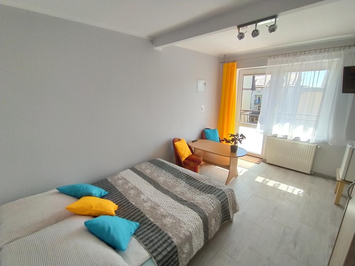 Moris 2 Pokoje Goscinne Leba Bagian luar foto