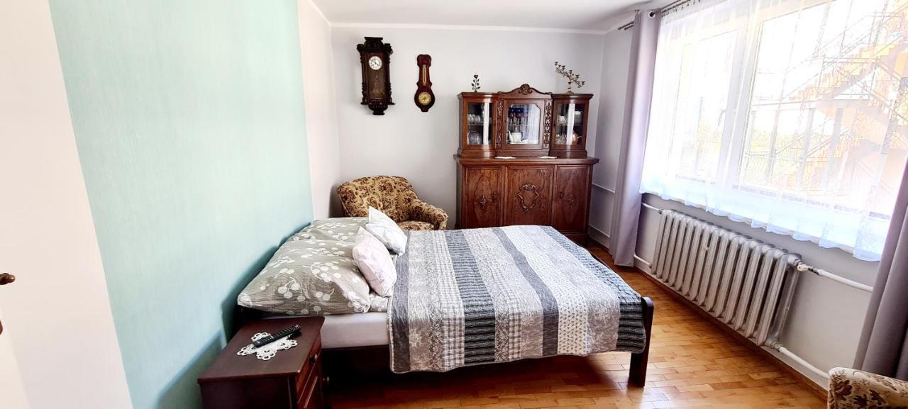 Moris 2 Pokoje Goscinne Leba Ruang foto